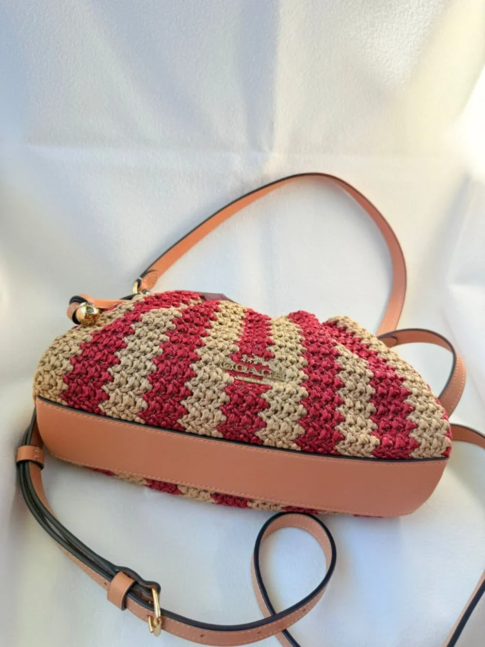 coach Faye Shoulder Bag cer33